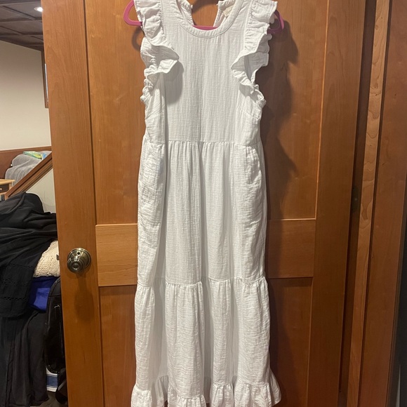 Universal Thread White Ruffled Dress - Picture 1 of 4